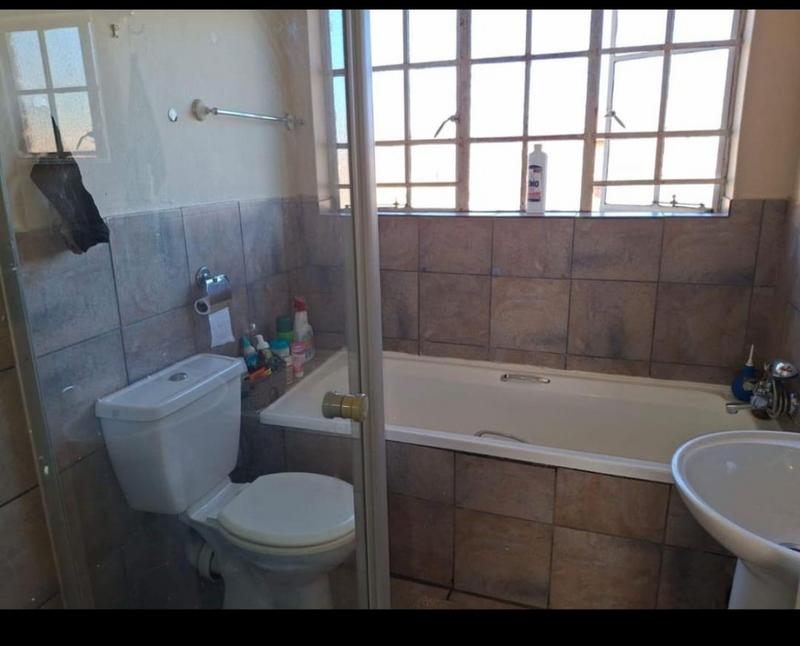 2 Bedroom Property for Sale in Sasolburg Free State